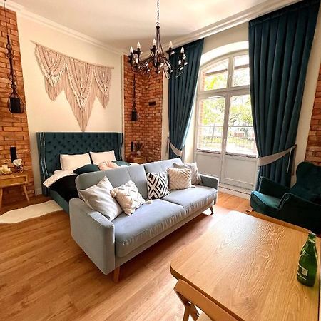 Brick Castle - Apartament Ulrich Wrocław Extérieur photo